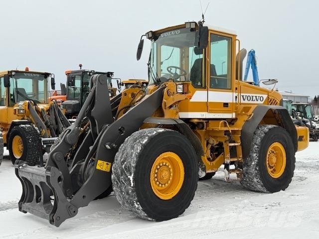 Volvo L90E Gumikerekes homlokrakodók