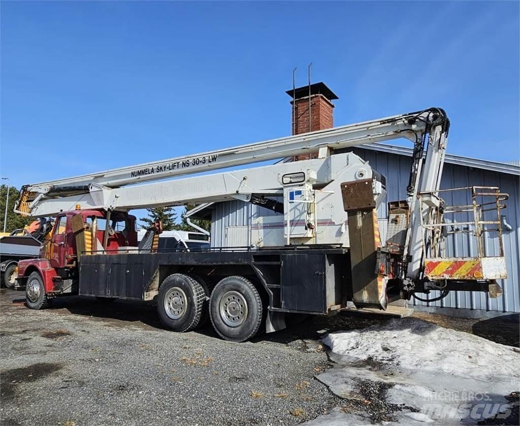 Volvo N7 6x2 Darus teherautók