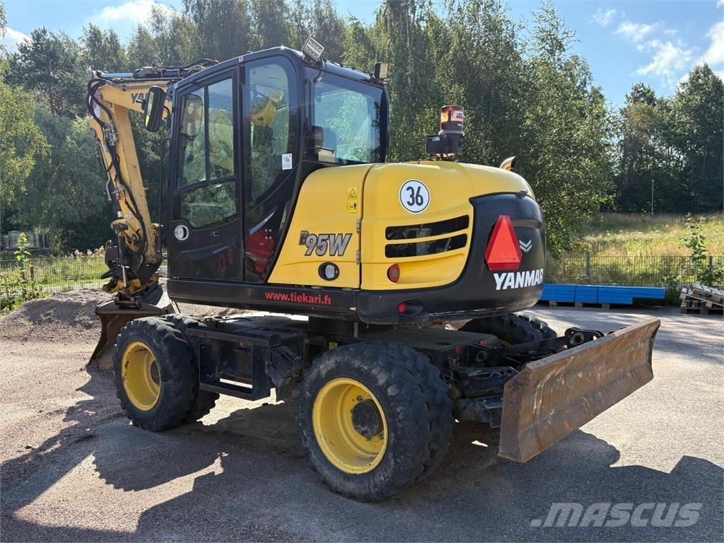 Yanmar B 95 W Gumikerekes kotrók