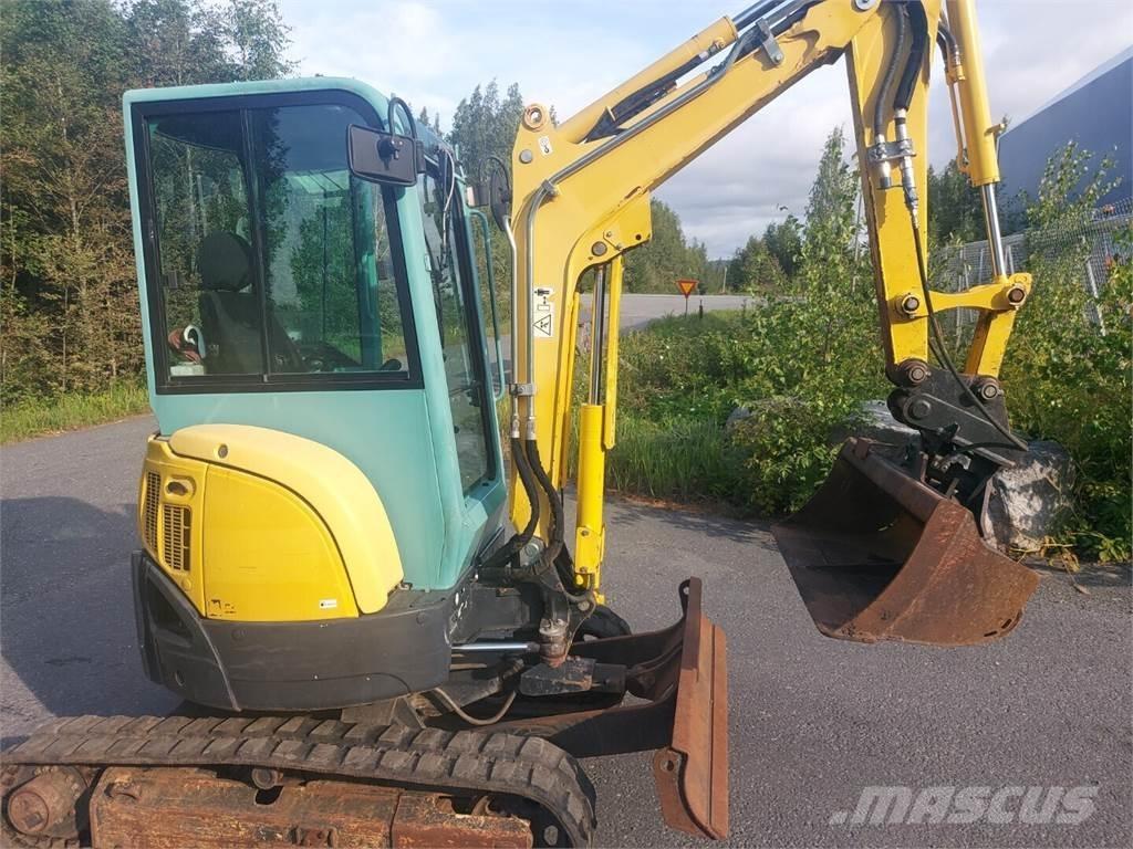 Yanmar Vio25 Mini kotrók < 7t