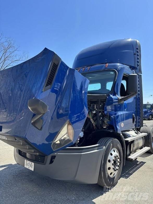 Freightliner CASCADIA 116 Nyergesvontatók