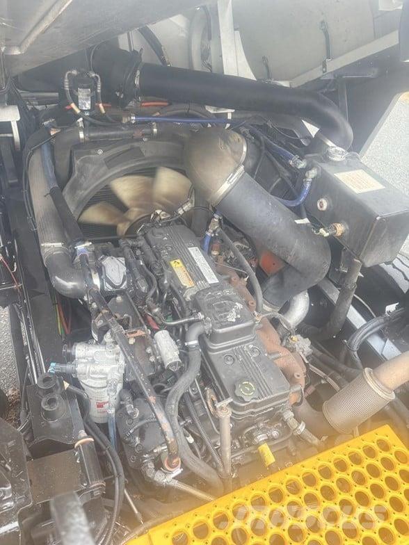 Kalmar OTTAWA 4X2 OFF-ROAD Terminál targoncák