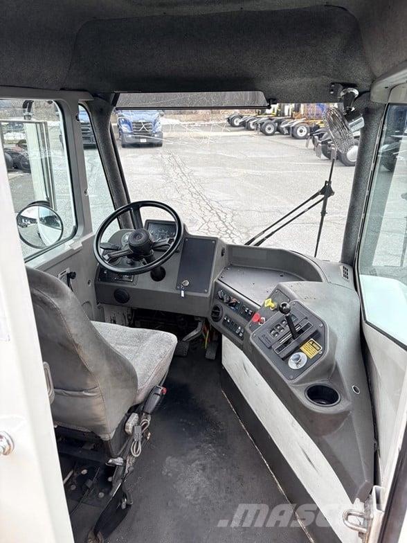 Kalmar OTTAWA 4X2 OFF-ROAD Terminál targoncák