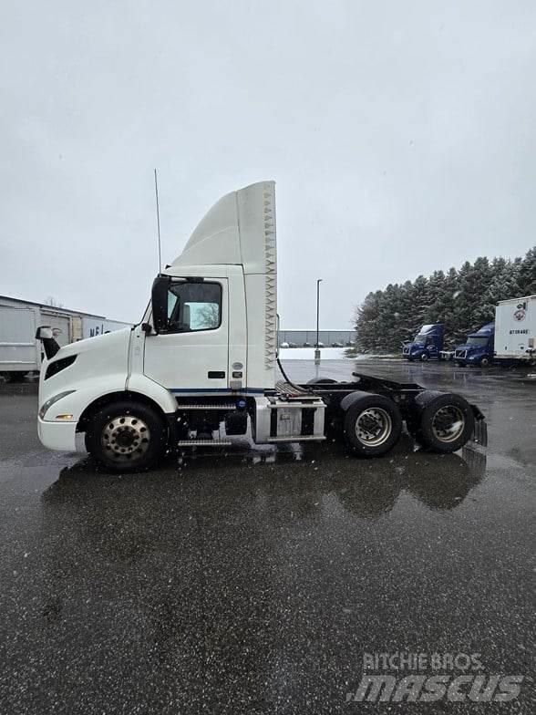 Volvo VNR64T300 Nyergesvontatók