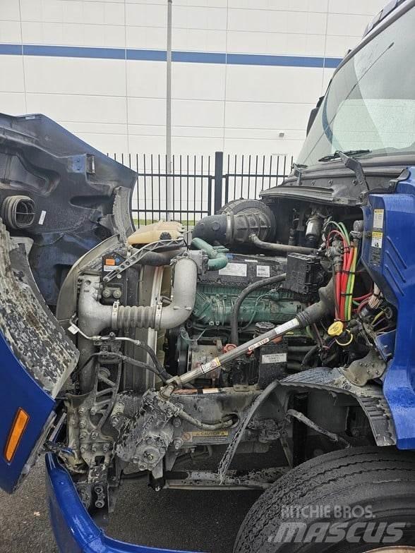 Volvo VNR64T300 Nyergesvontatók