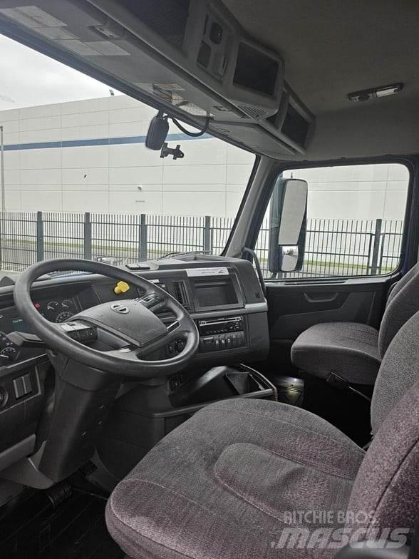 Volvo VNR64T300 Nyergesvontatók
