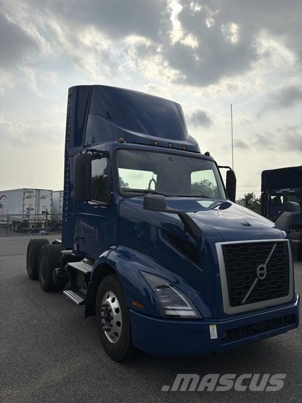 Volvo VNR64T300 Nyergesvontatók