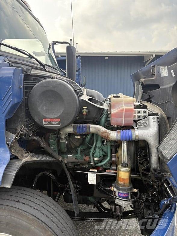Volvo VNR64T300 Nyergesvontatók
