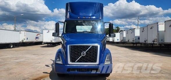 Volvo VNR64T300 Nyergesvontatók