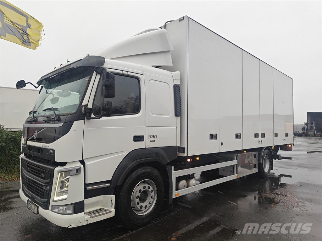 Volvo FM330 Dobozos teherautók