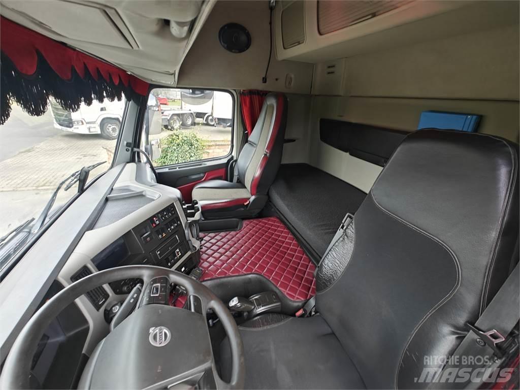 Volvo FM460 Horgos rakodó teherautók