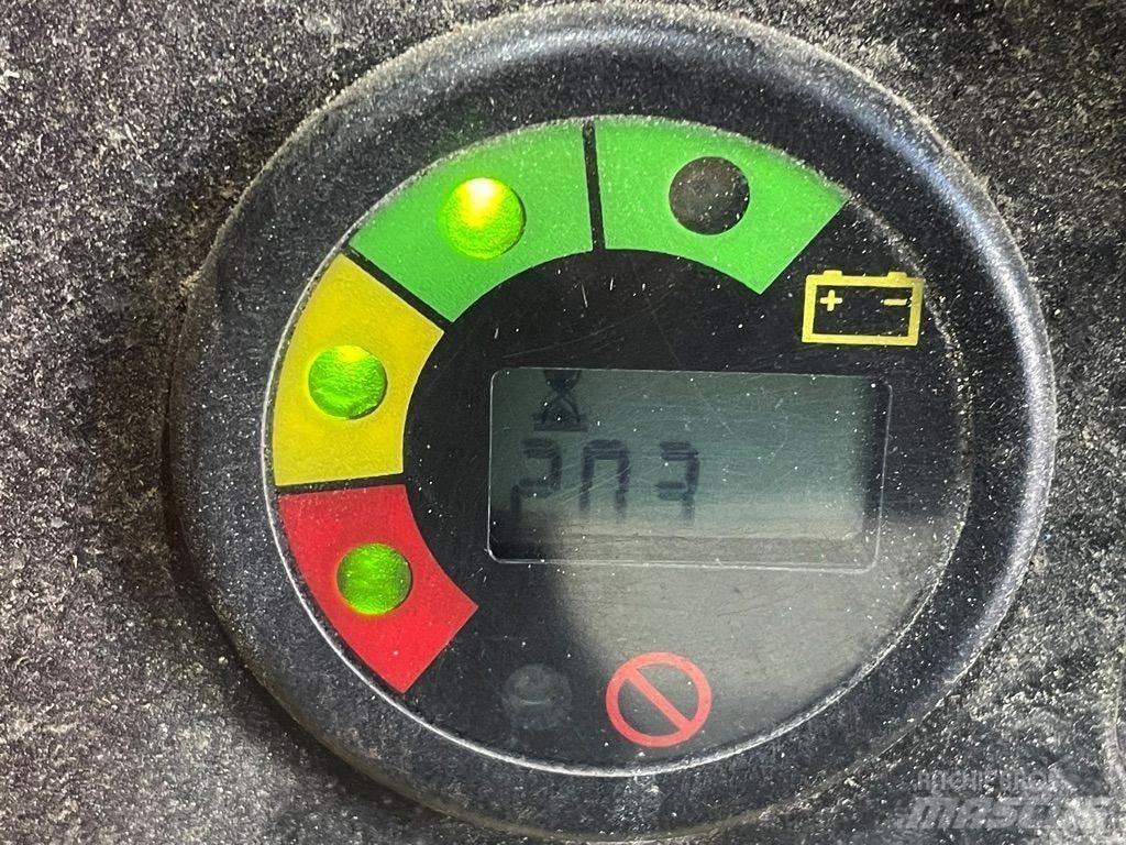 JLG 6RS Ollós emelők