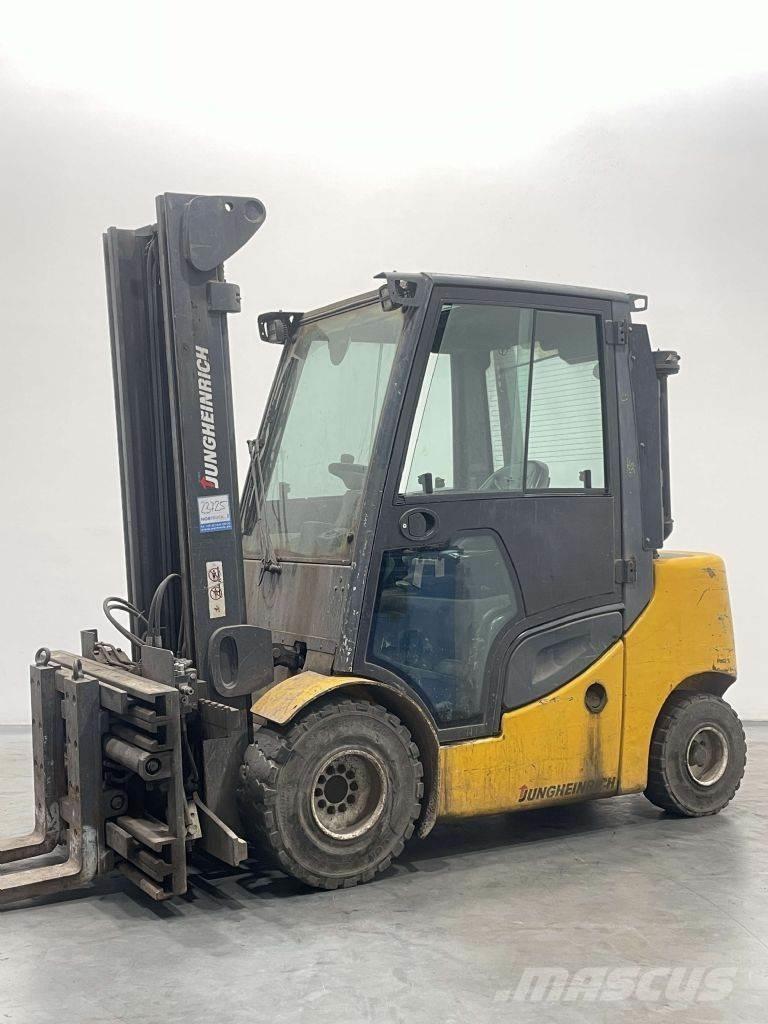 Jungheinrich DFG430S Dízel targoncák