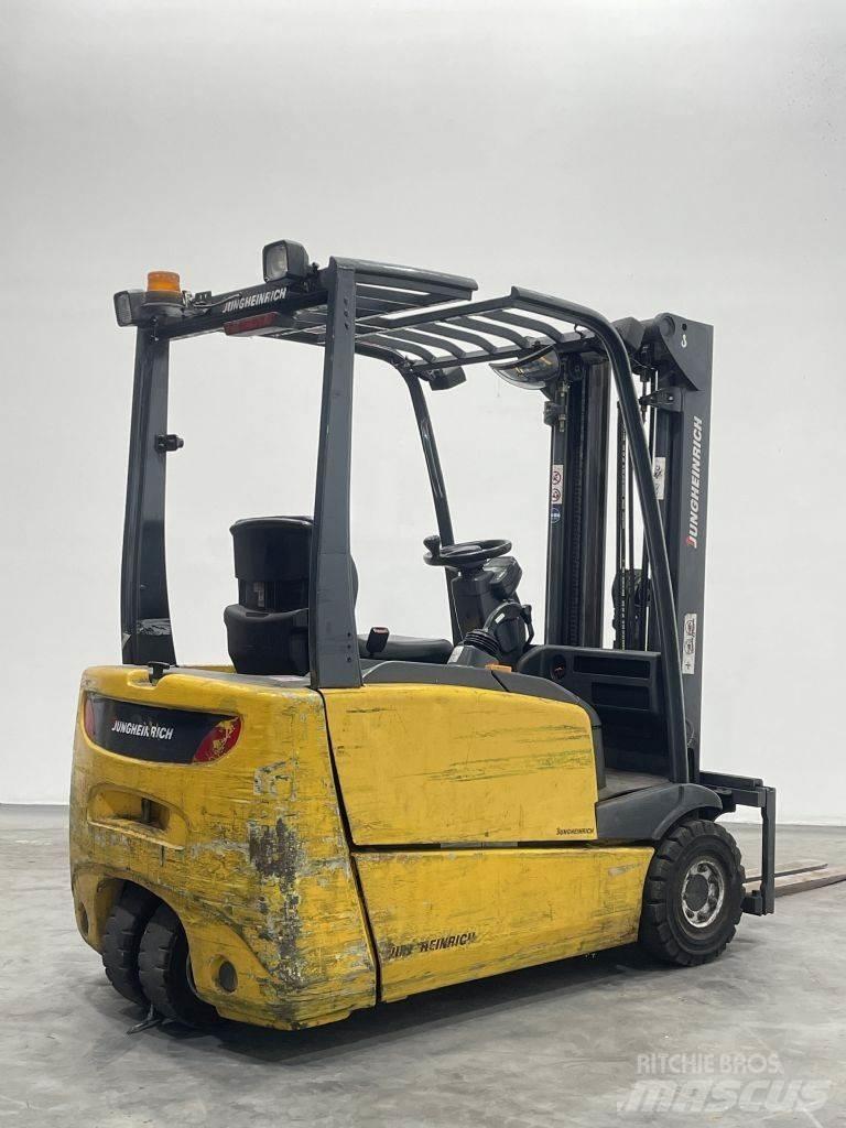 Jungheinrich EFG 216 Elektromos targoncák