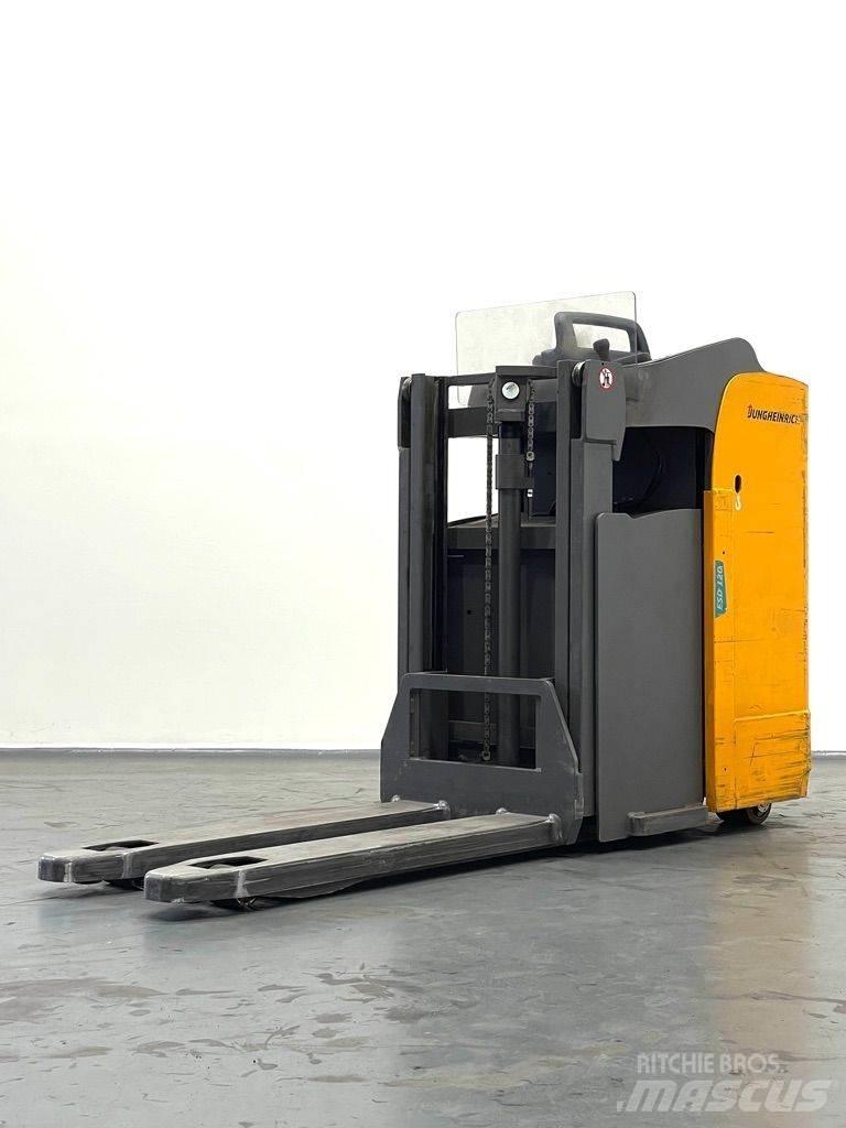 Jungheinrich ESD 120 Gyalogkíséretű targonca