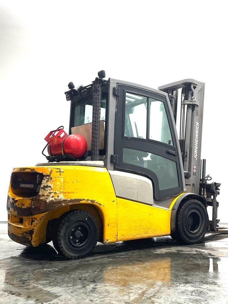 Jungheinrich TFG 435 Gázüzemű targoncák