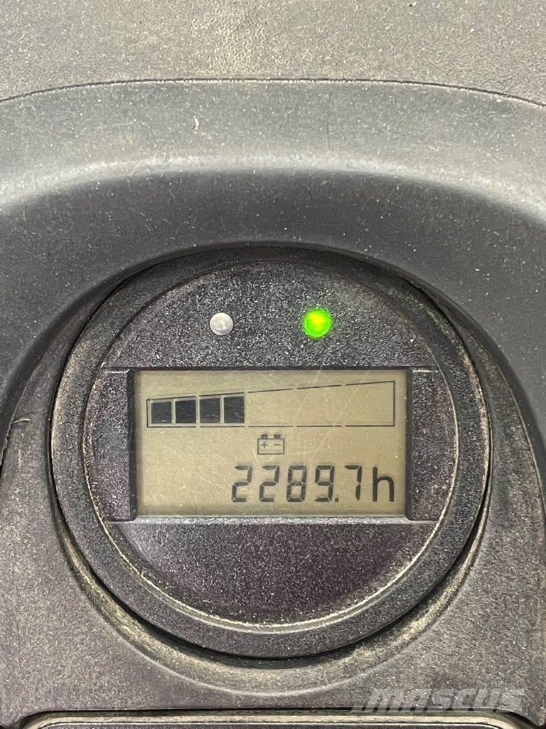 Linde D06-1160 Gyalogkíséretű targonca