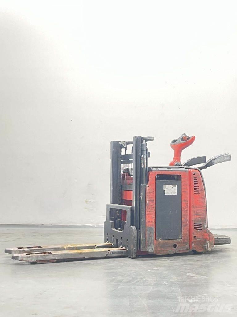 Linde D12AP-133 Gyalogkíséretű targonca