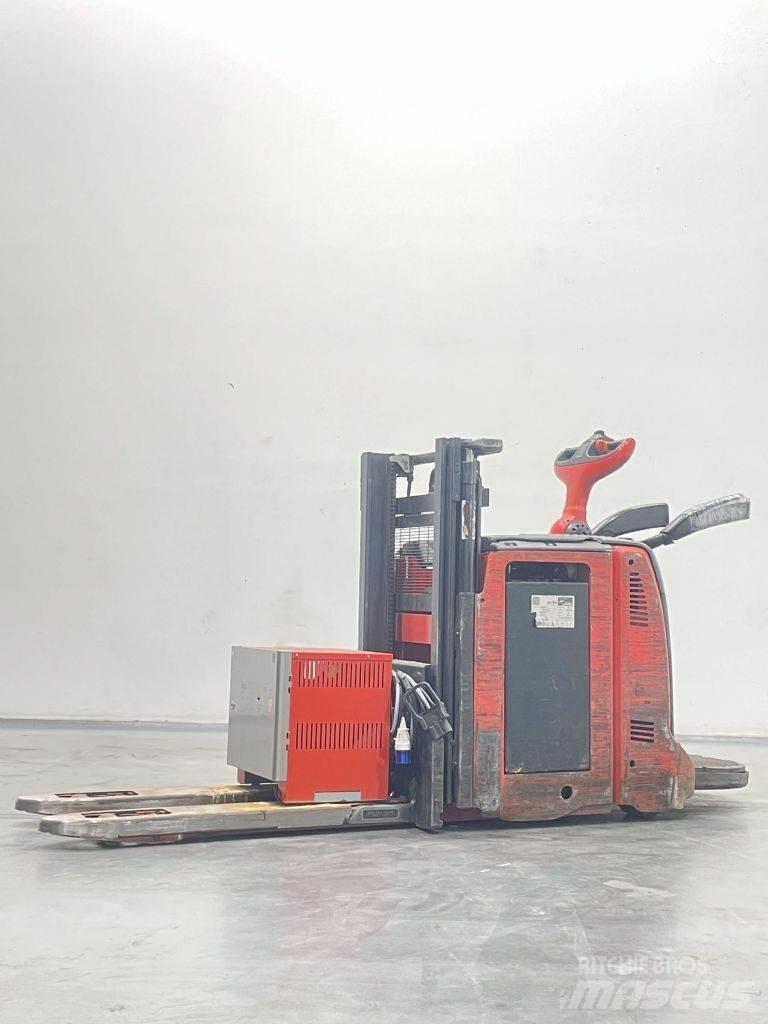 Linde D12AP-133 Gyalogkíséretű targonca