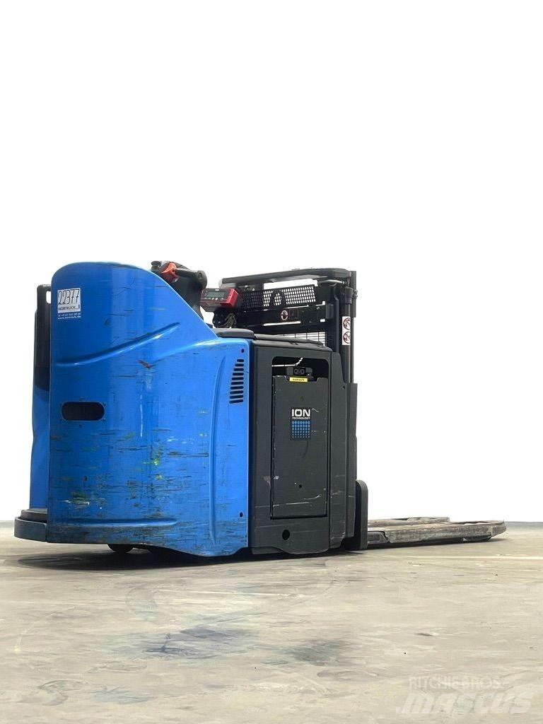 Linde D12HPSP-133 Gyalogkíséretű targonca