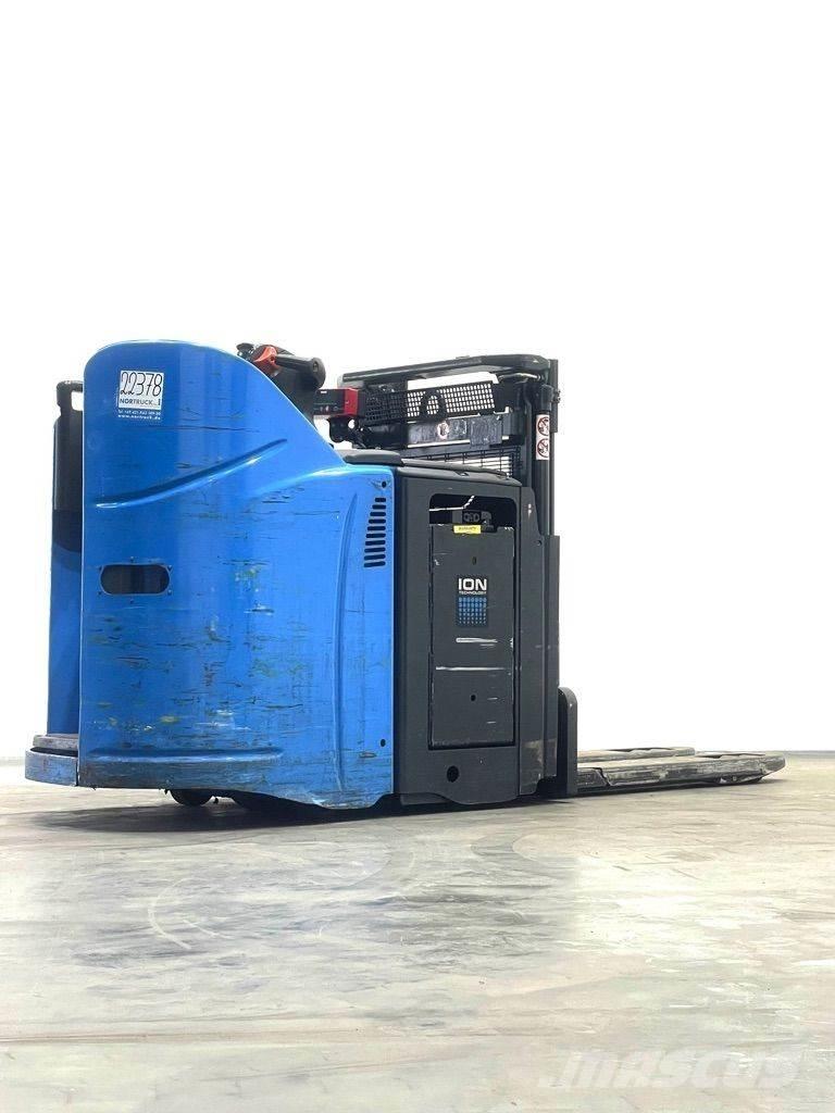 Linde D12HPSP-133 Gyalogkíséretű targonca