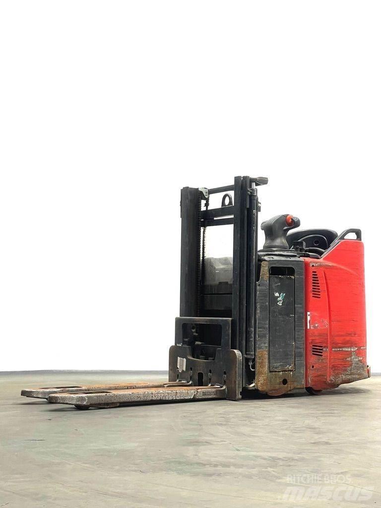Linde D12HPSP-133 Gyalogkíséretű targonca