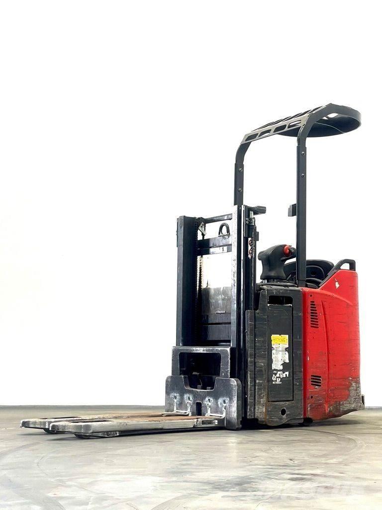 Linde D12HPSP-133 Gyalogkíséretű targonca