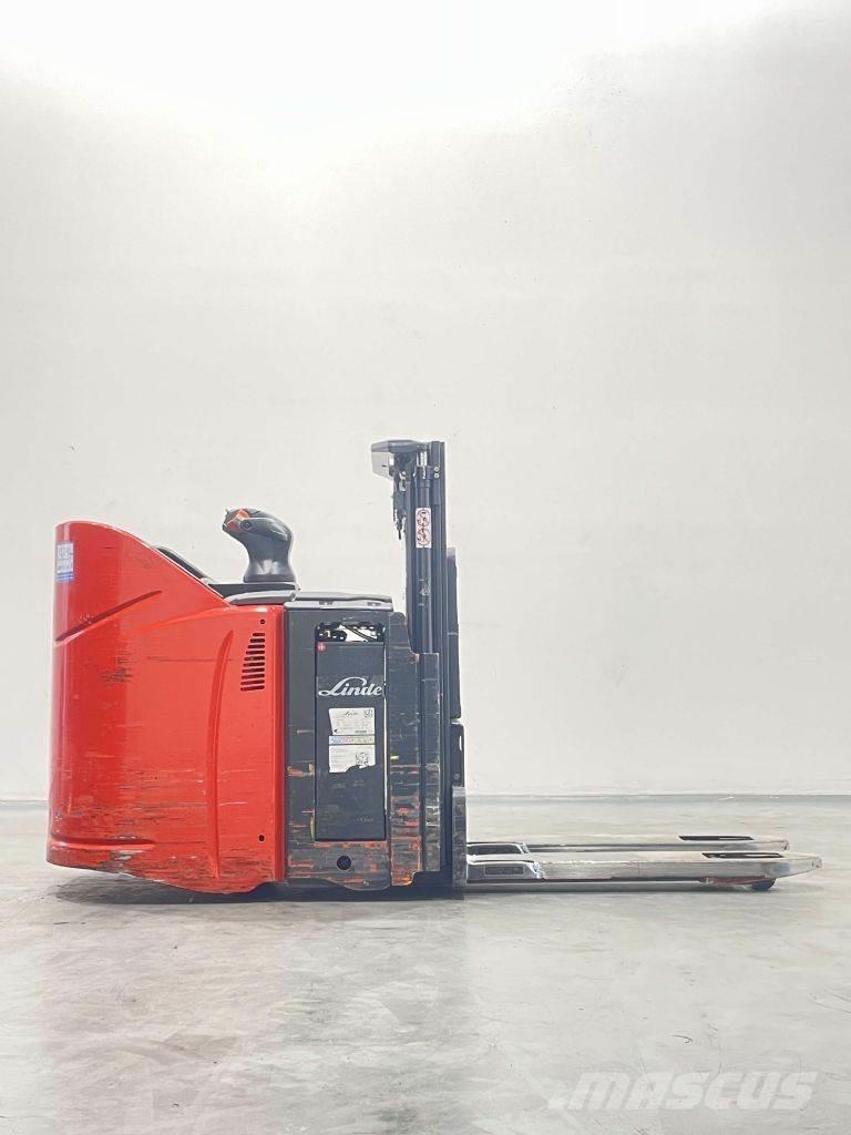 Linde D12SPHP-133 Gyalogkíséretű targonca