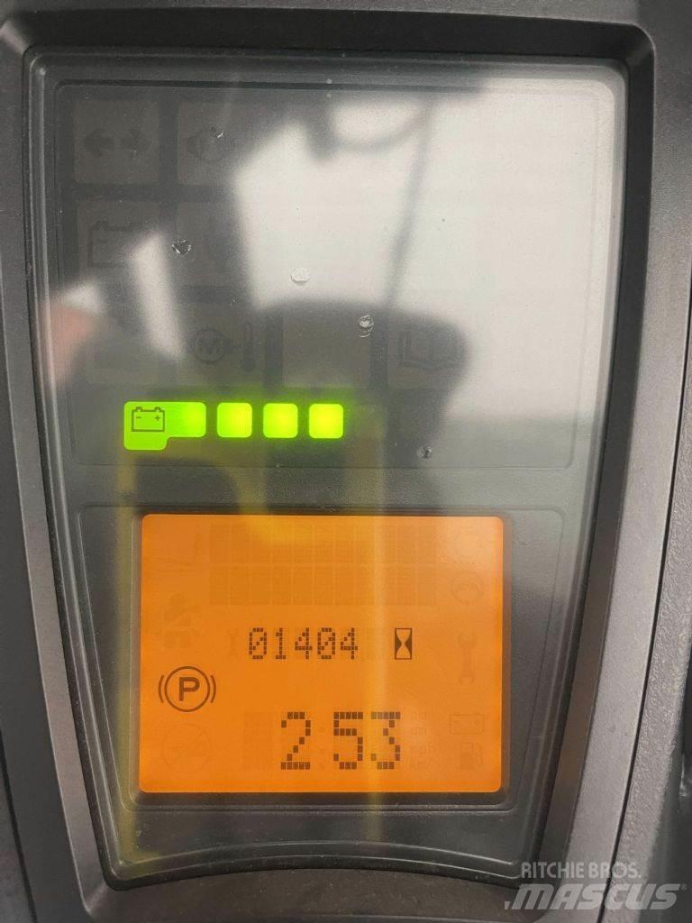 Linde E18-02-386 Elektromos targoncák