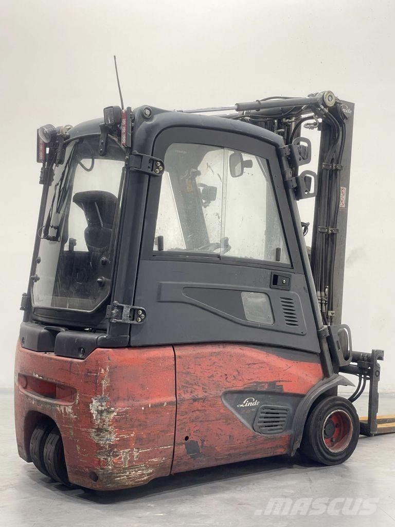 Linde E18-386 Elektromos targoncák