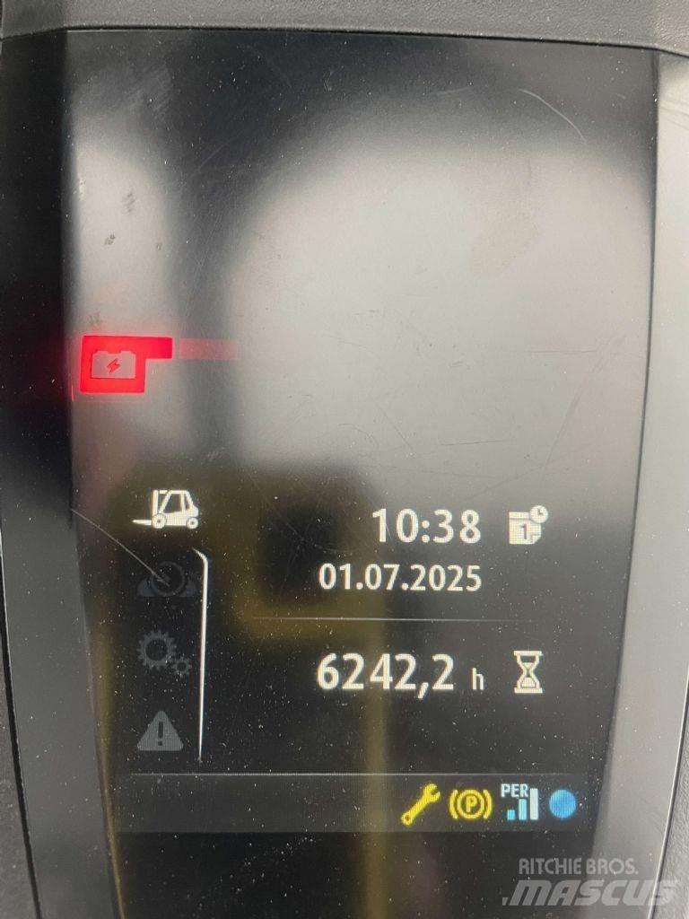 Linde E18L-02-386 Elektromos targoncák