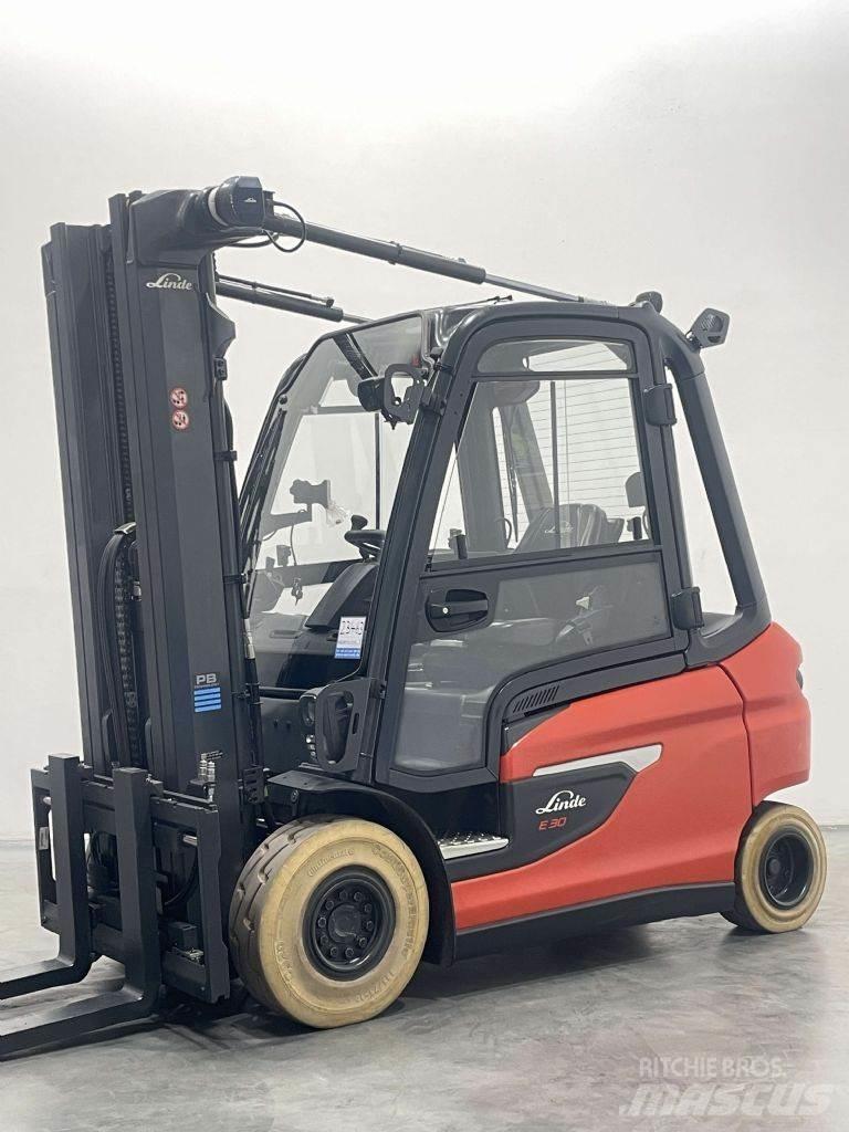 Linde E30L-01-1252 Elektromos targoncák