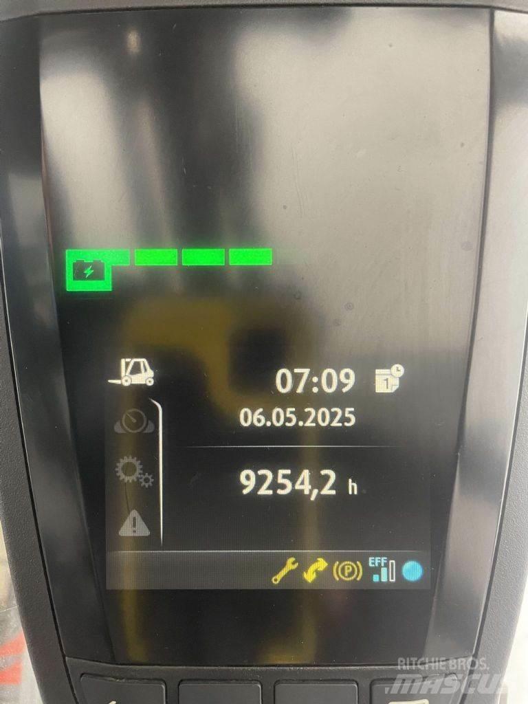 Linde E30L-01-387 Elektromos targoncák