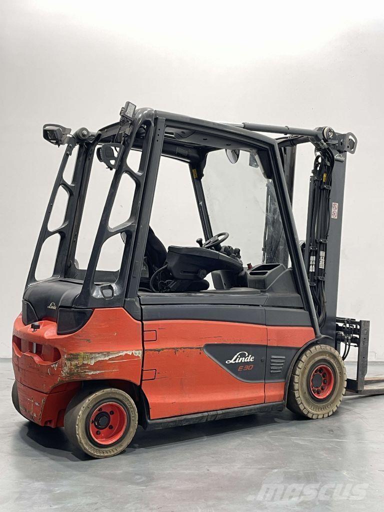 Linde E30L-01-387 Elektromos targoncák
