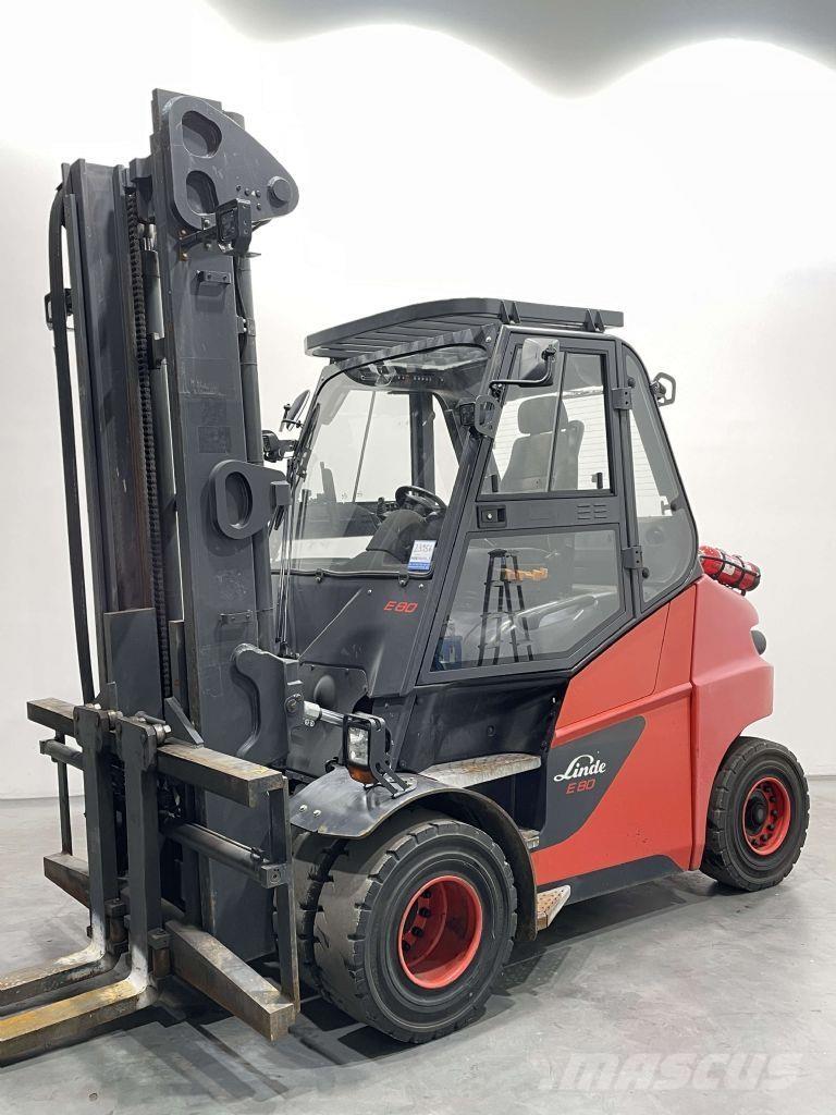 Linde E80-01-1279 Elektromos targoncák