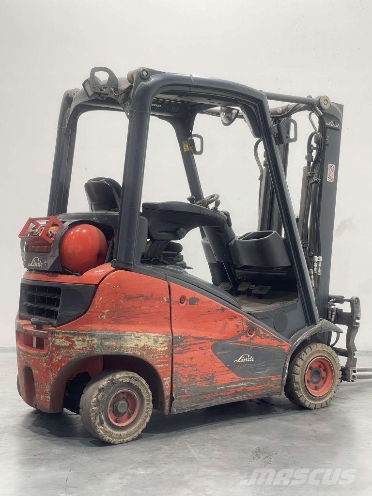 Linde H16T-01-391 Gázüzemű targoncák