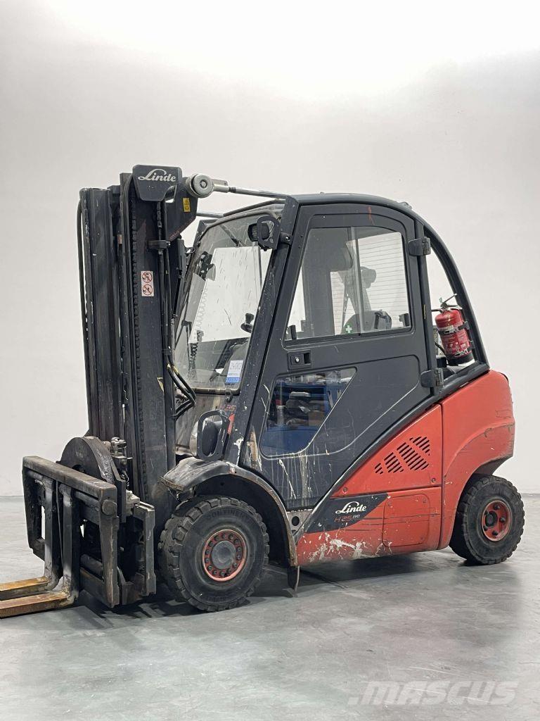 Linde H25D-02-392 Dízel targoncák