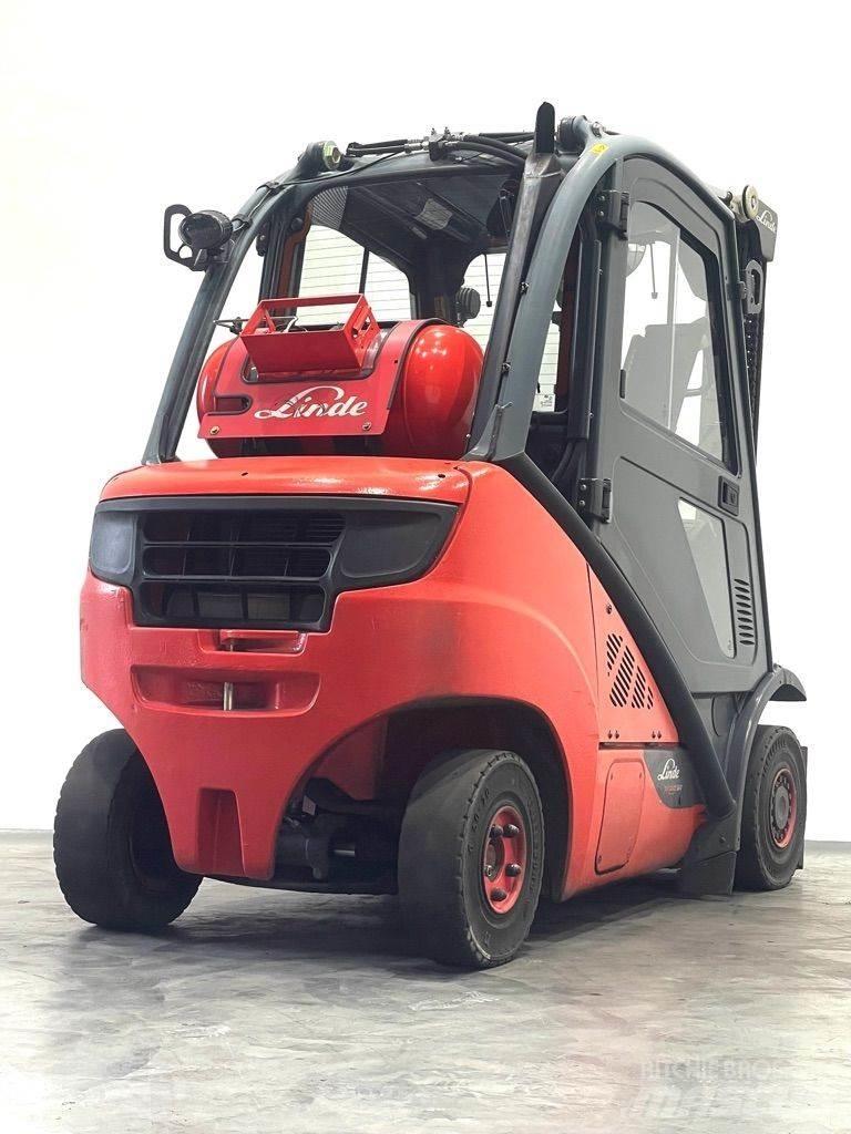 Linde H25T-392-EVO Gázüzemű targoncák