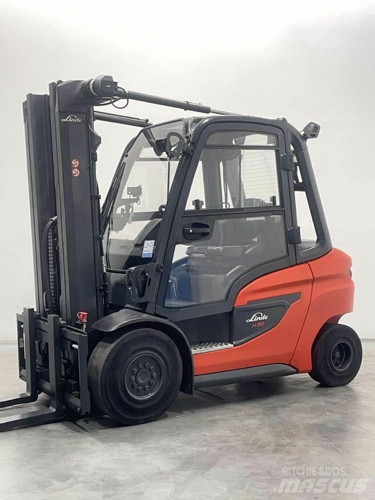 Linde H30D-01-1202 Dízel targoncák