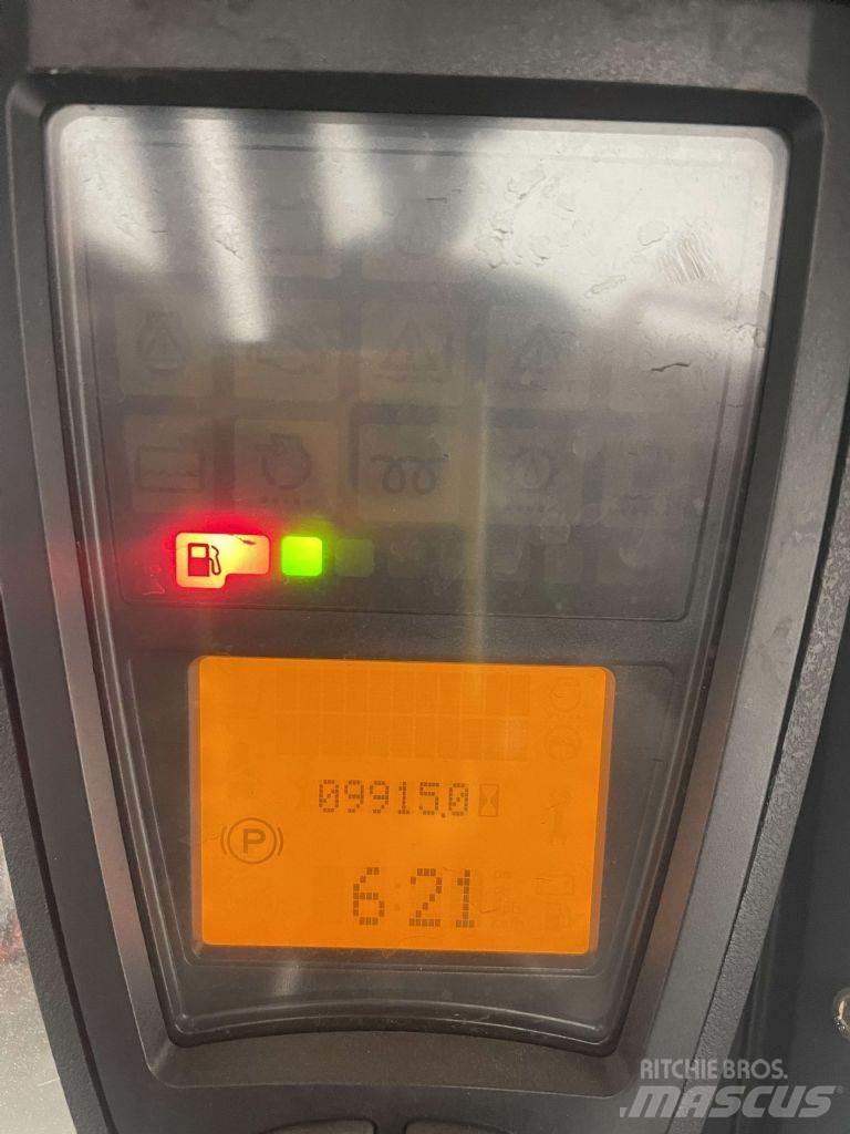 Linde H30T-02-393 Gázüzemű targoncák