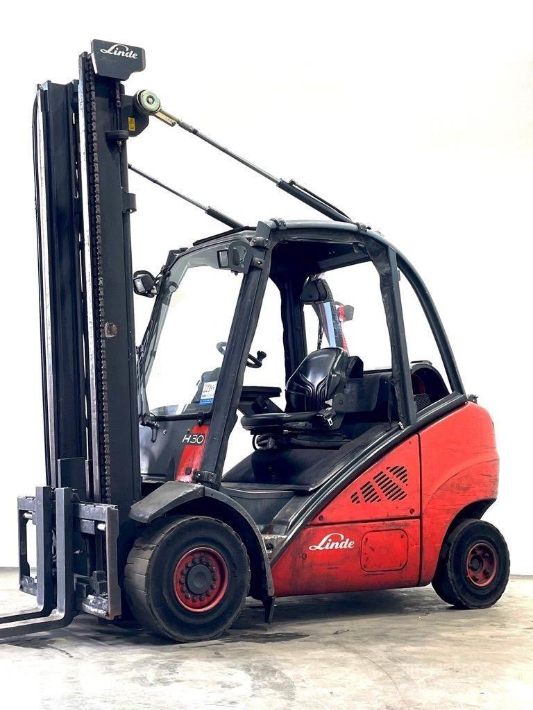 Linde H30T-393 Gázüzemű targoncák