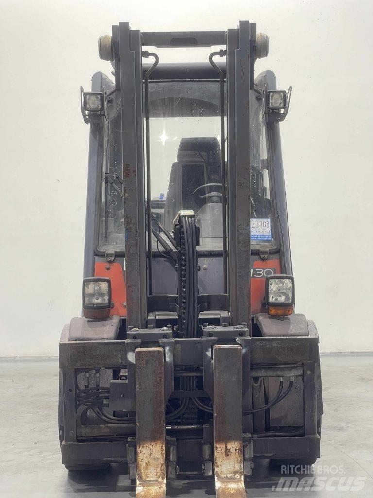 Linde H30T-393 Gázüzemű targoncák
