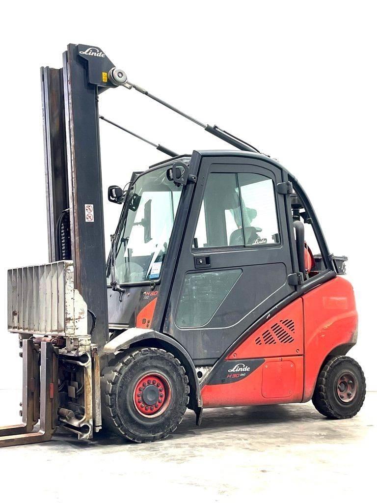 Linde H30T-393-EVO Gázüzemű targoncák