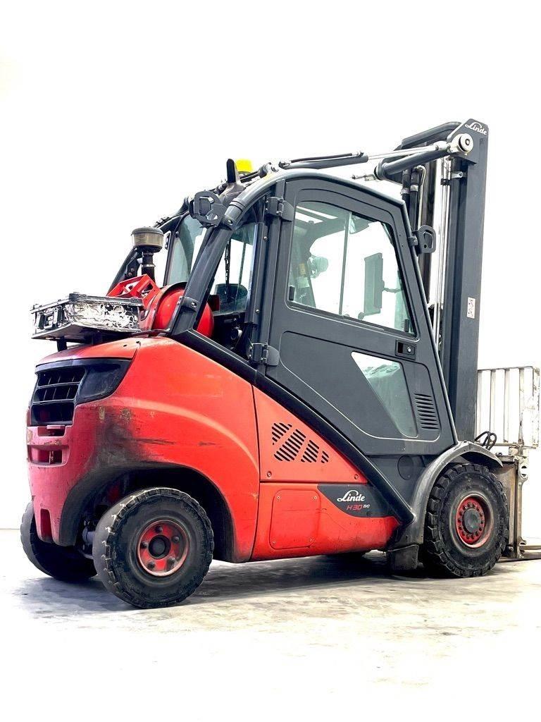 Linde H30T-393-EVO Gázüzemű targoncák