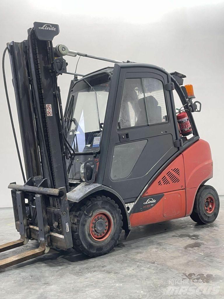 Linde H35T-02-393 Gázüzemű targoncák