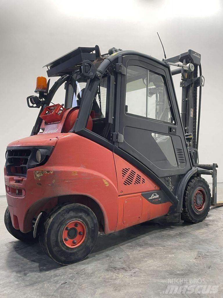 Linde H35T-02-393 Gázüzemű targoncák