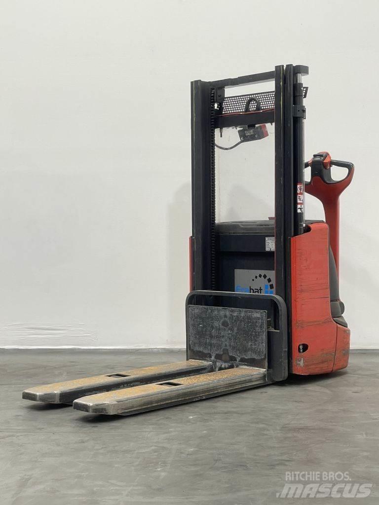Linde L12 Gyalogkíséretű targonca