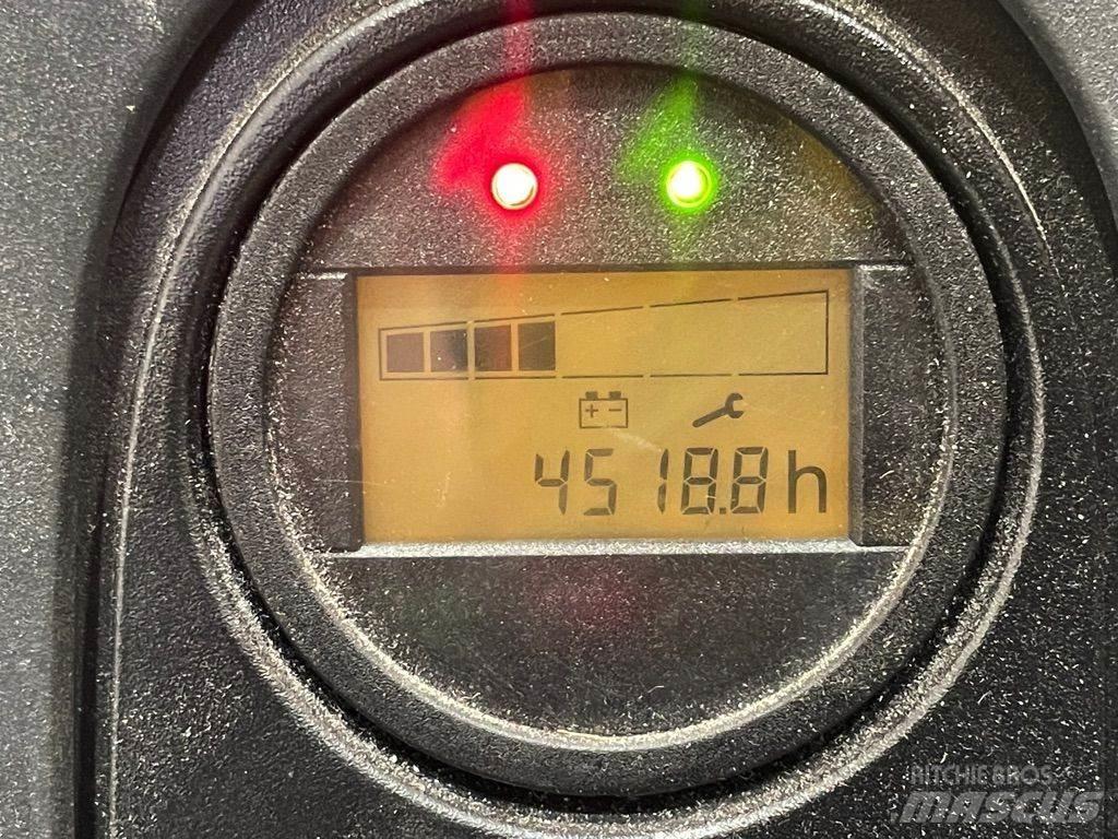 Linde L12-1172 Gyalogkíséretű targonca