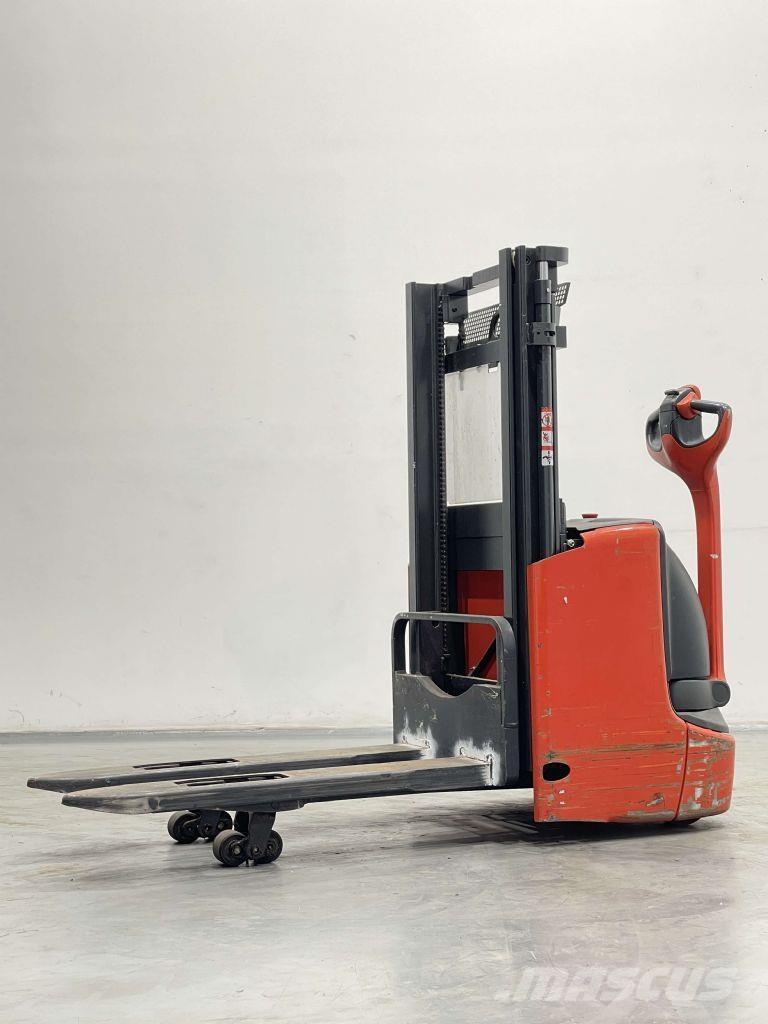 Linde L12i-1172 Gyalogkíséretű targonca