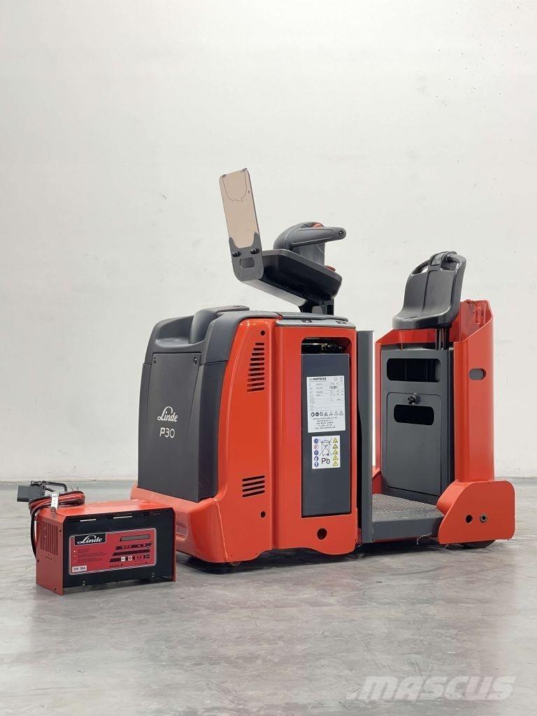 Linde P30C-1190 Vontatótargonca